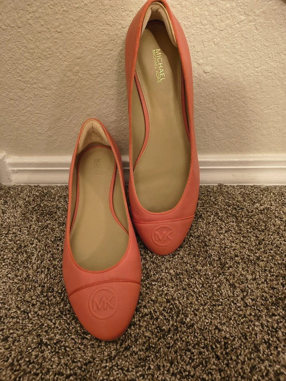 Michael Kors Leather Coral Flats Size 9